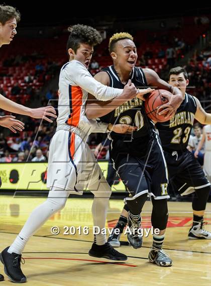 Thumbnail 1 in Timpview vs. Highland (UHSAA 4A Semifinal) photogallery.