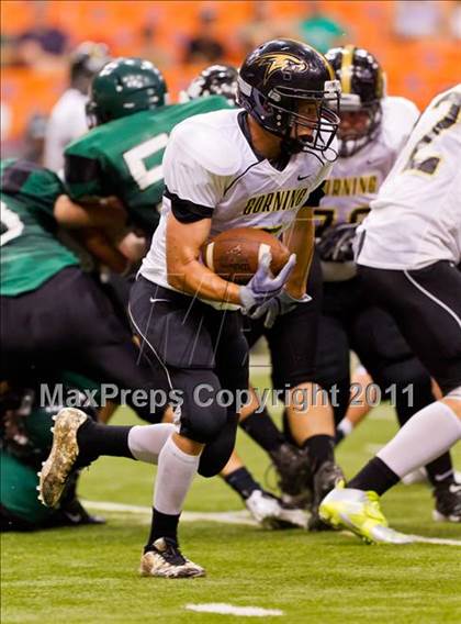 Thumbnail 2 in Fayetteville-Manlius vs. Corning (Syracuse Kickoff Classic) photogallery.