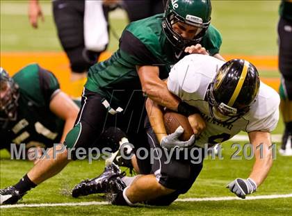 Thumbnail 3 in Fayetteville-Manlius vs. Corning (Syracuse Kickoff Classic) photogallery.