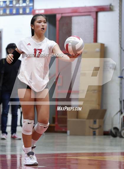 Thumbnail 3 in Kahuku @ Kalani photogallery.