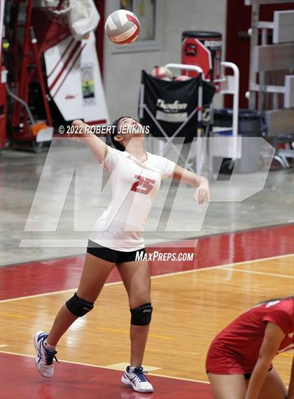 Thumbnail 1 in Kahuku @ Kalani photogallery.