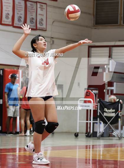 Thumbnail 2 in Kahuku @ Kalani photogallery.