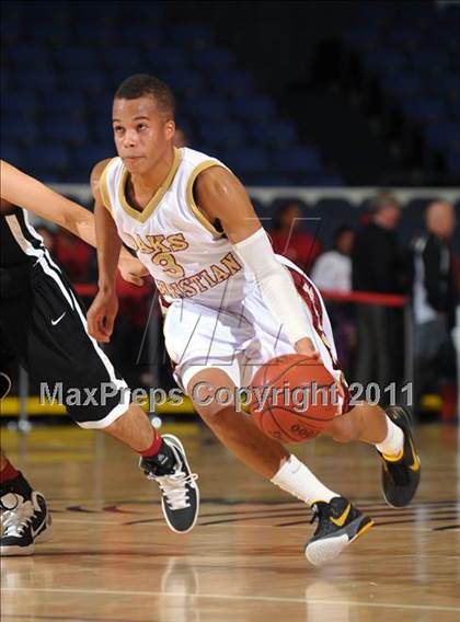 Thumbnail 3 in Oaks Christian vs. Buckley (CIF SS 4A Final) photogallery.