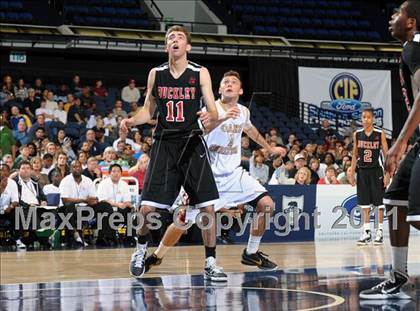 Thumbnail 1 in Oaks Christian vs. Buckley (CIF SS 4A Final) photogallery.