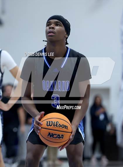 Thumbnail 1 in Oakland @ Destiny Christian Academy (CIF D2 NorCal Regional Quarter Finals) photogallery.