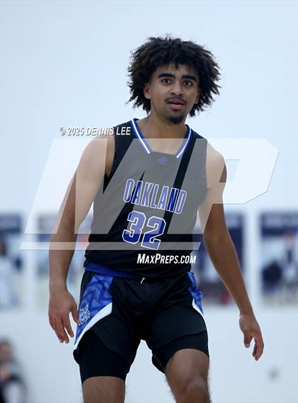 Thumbnail 1 in Oakland @ Destiny Christian Academy (CIF D2 NorCal Regional Quarter Finals) photogallery.