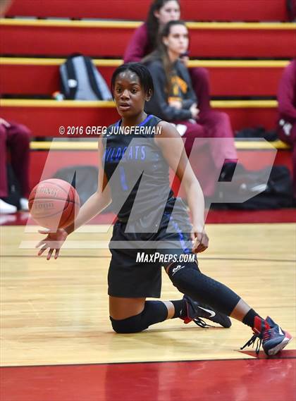 Thumbnail 2 in Oakland @ Cardinal Newman (Cardinal Newman Classic) photogallery.