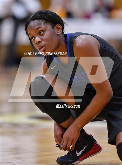 Thumbnail 1 in Oakland @ Cardinal Newman (Cardinal Newman Classic) photogallery.