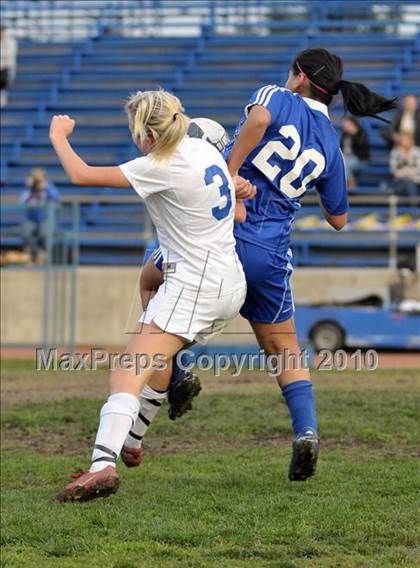 Thumbnail 2 in Charter Oak @ Los Altos photogallery.