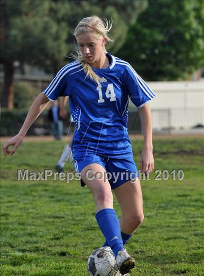 Thumbnail 2 in Charter Oak @ Los Altos photogallery.