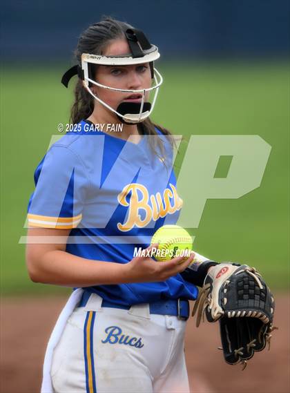 Thumbnail 3 in Boyd-Buchanan @ Soddy Daisy photogallery.