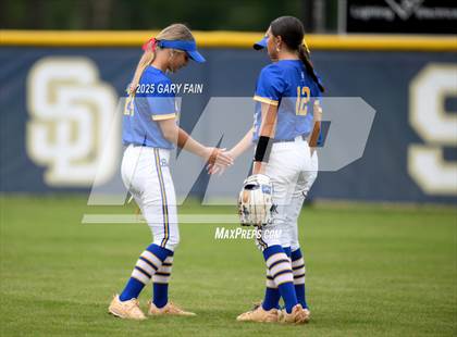 Thumbnail 3 in Boyd-Buchanan @ Soddy Daisy photogallery.