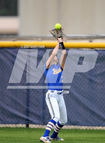 Thumbnail 3 in Boyd-Buchanan @ Soddy Daisy photogallery.