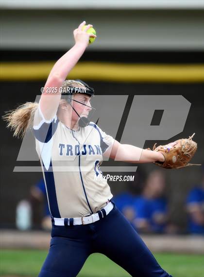 Thumbnail 3 in Boyd-Buchanan @ Soddy Daisy photogallery.