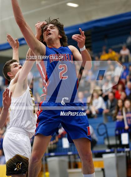 Thumbnail 3 in Richfield vs. Emery (UHSAA 3A Semifinal) photogallery.
