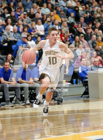 Thumbnail 3 in Richfield vs. Emery (UHSAA 3A Semifinal) photogallery.