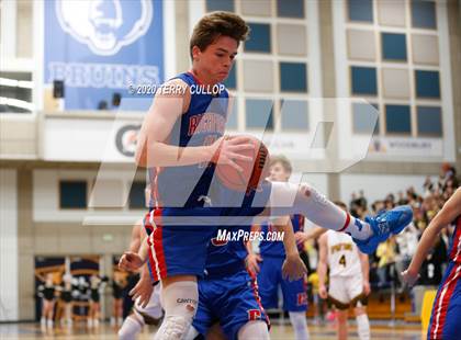 Thumbnail 1 in Richfield vs. Emery (UHSAA 3A Semifinal) photogallery.