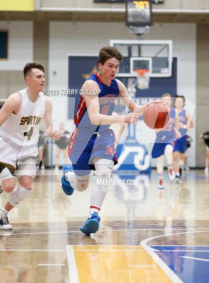 Thumbnail 2 in Richfield vs. Emery (UHSAA 3A Semifinal) photogallery.