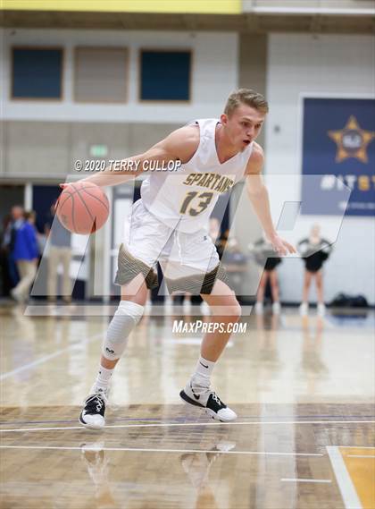 Thumbnail 2 in Richfield vs. Emery (UHSAA 3A Semifinal) photogallery.