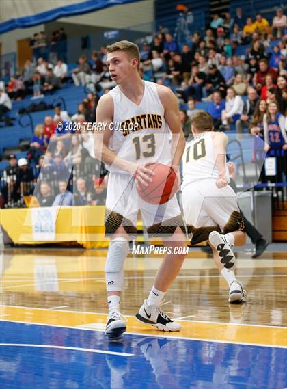 Thumbnail 2 in Richfield vs. Emery (UHSAA 3A Semifinal) photogallery.