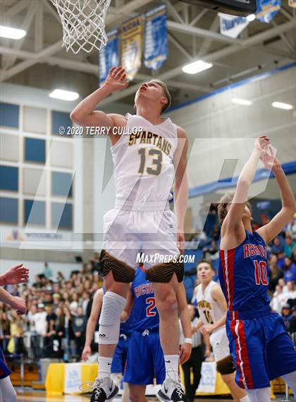 Thumbnail 1 in Richfield vs. Emery (UHSAA 3A Semifinal) photogallery.