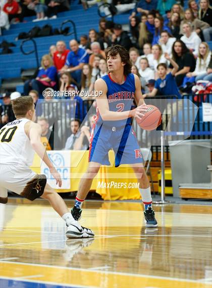 Thumbnail 1 in Richfield vs. Emery (UHSAA 3A Semifinal) photogallery.
