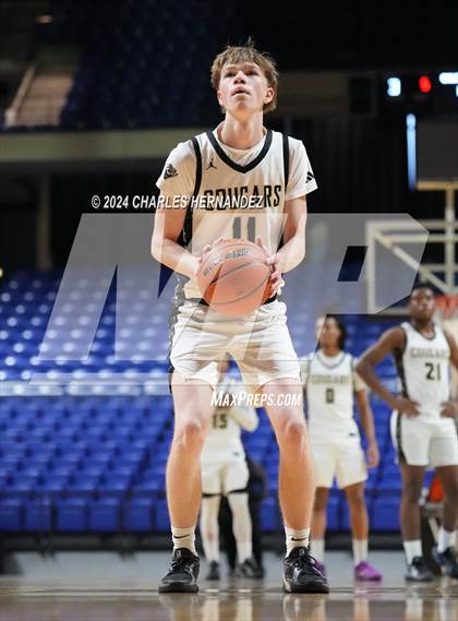 Thumbnail 2 in Cypress Creek vs. The Colony (Cy-Hoops Invitational) photogallery.