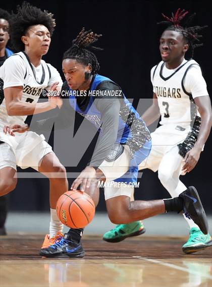 Thumbnail 2 in Cypress Creek vs. The Colony (Cy-Hoops Invitational) photogallery.