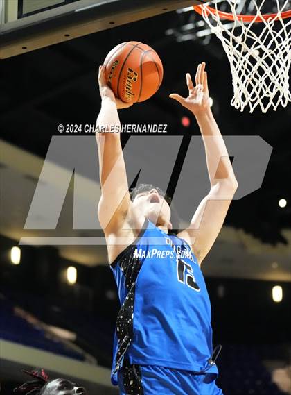 Thumbnail 3 in Cypress Creek vs. The Colony (Cy-Hoops Invitational) photogallery.