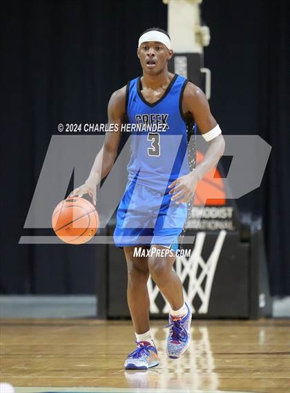 Thumbnail 3 in Cypress Creek vs. The Colony (Cy-Hoops Invitational) photogallery.