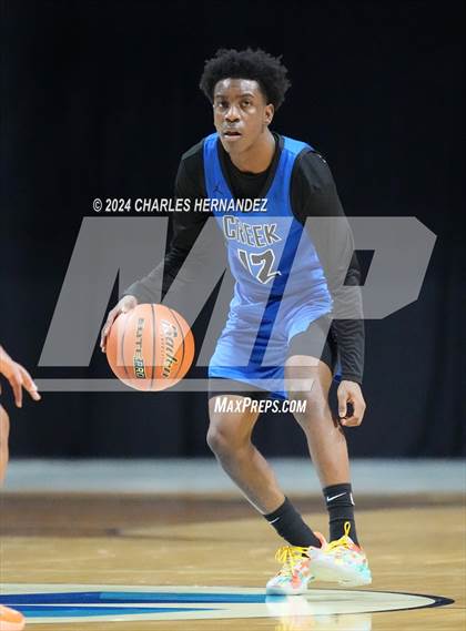 Thumbnail 2 in Cypress Creek vs. The Colony (Cy-Hoops Invitational) photogallery.