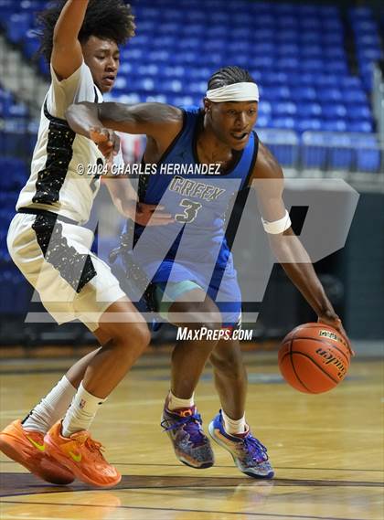 Thumbnail 3 in Cypress Creek vs. The Colony (Cy-Hoops Invitational) photogallery.