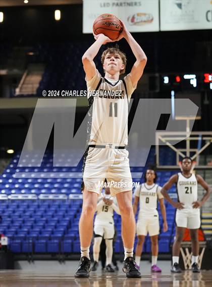 Thumbnail 3 in Cypress Creek vs. The Colony (Cy-Hoops Invitational) photogallery.