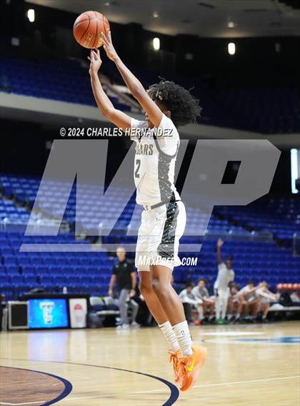Thumbnail 3 in Cypress Creek vs. The Colony (Cy-Hoops Invitational) photogallery.