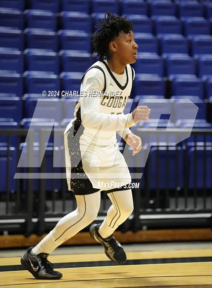 Thumbnail 2 in Cypress Creek vs. The Colony (Cy-Hoops Invitational) photogallery.
