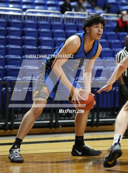 Thumbnail 1 in Cypress Creek vs. The Colony (Cy-Hoops Invitational) photogallery.