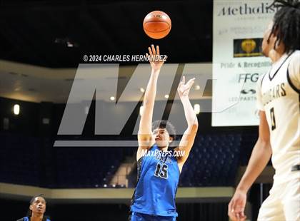 Thumbnail 3 in Cypress Creek vs. The Colony (Cy-Hoops Invitational) photogallery.