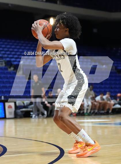 Thumbnail 3 in Cypress Creek vs. The Colony (Cy-Hoops Invitational) photogallery.