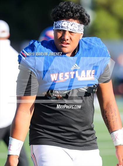 Thumbnail 3 in Sierra Canyon @ Westlake photogallery.