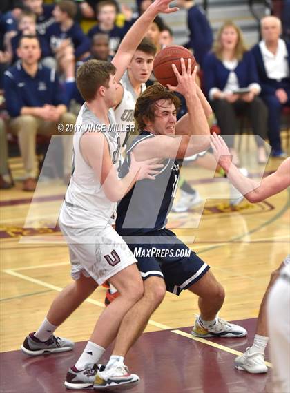 Thumbnail 1 in Bellarmine Prep vs. Union (WIAA District 3 Playoff) photogallery.