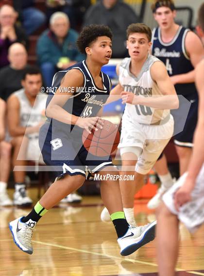 Thumbnail 2 in Bellarmine Prep vs. Union (WIAA District 3 Playoff) photogallery.