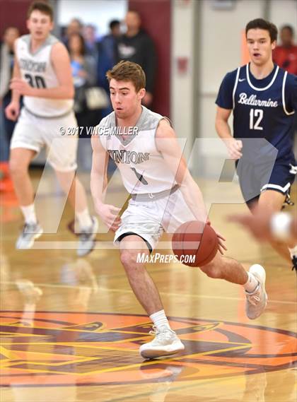 Thumbnail 1 in Bellarmine Prep vs. Union (WIAA District 3 Playoff) photogallery.