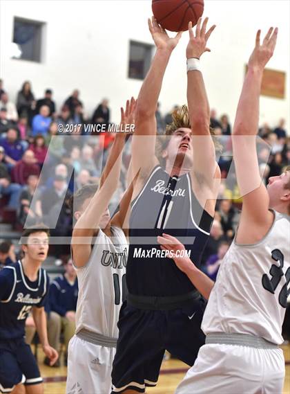 Thumbnail 3 in Bellarmine Prep vs. Union (WIAA District 3 Playoff) photogallery.