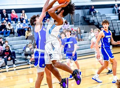 Thumbnail 1 in  Rockhurst @ Shawnee Mission East (Sophomore) photogallery.