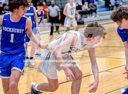 Thumbnail 1 in  Rockhurst @ Shawnee Mission East (Sophomore) photogallery.
