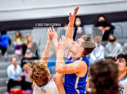 Thumbnail 1 in  Rockhurst @ Shawnee Mission East (Sophomore) photogallery.