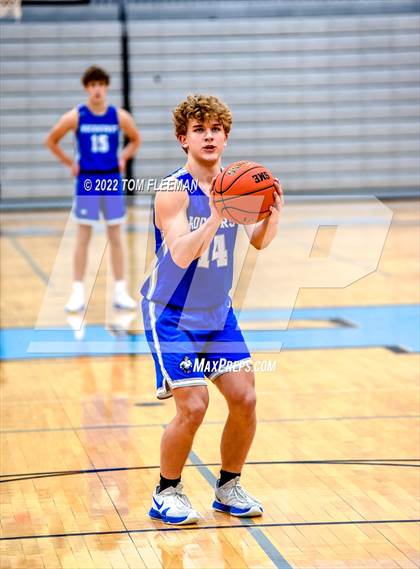 Thumbnail 1 in  Rockhurst @ Shawnee Mission East (Sophomore) photogallery.
