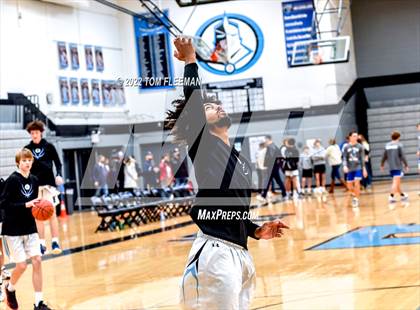 Thumbnail 2 in  Rockhurst @ Shawnee Mission East (Sophomore) photogallery.