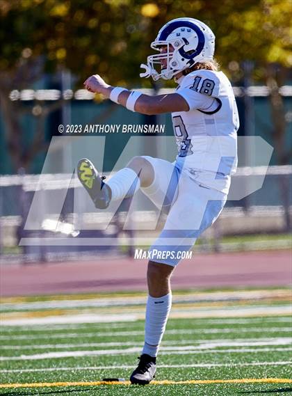 Thumbnail 3 in Casa Roble vs. Twelve Bridges (CIF SJS D5 Final) photogallery.