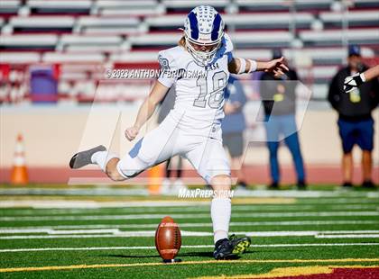 Thumbnail 3 in Casa Roble vs. Twelve Bridges (CIF SJS D5 Final) photogallery.